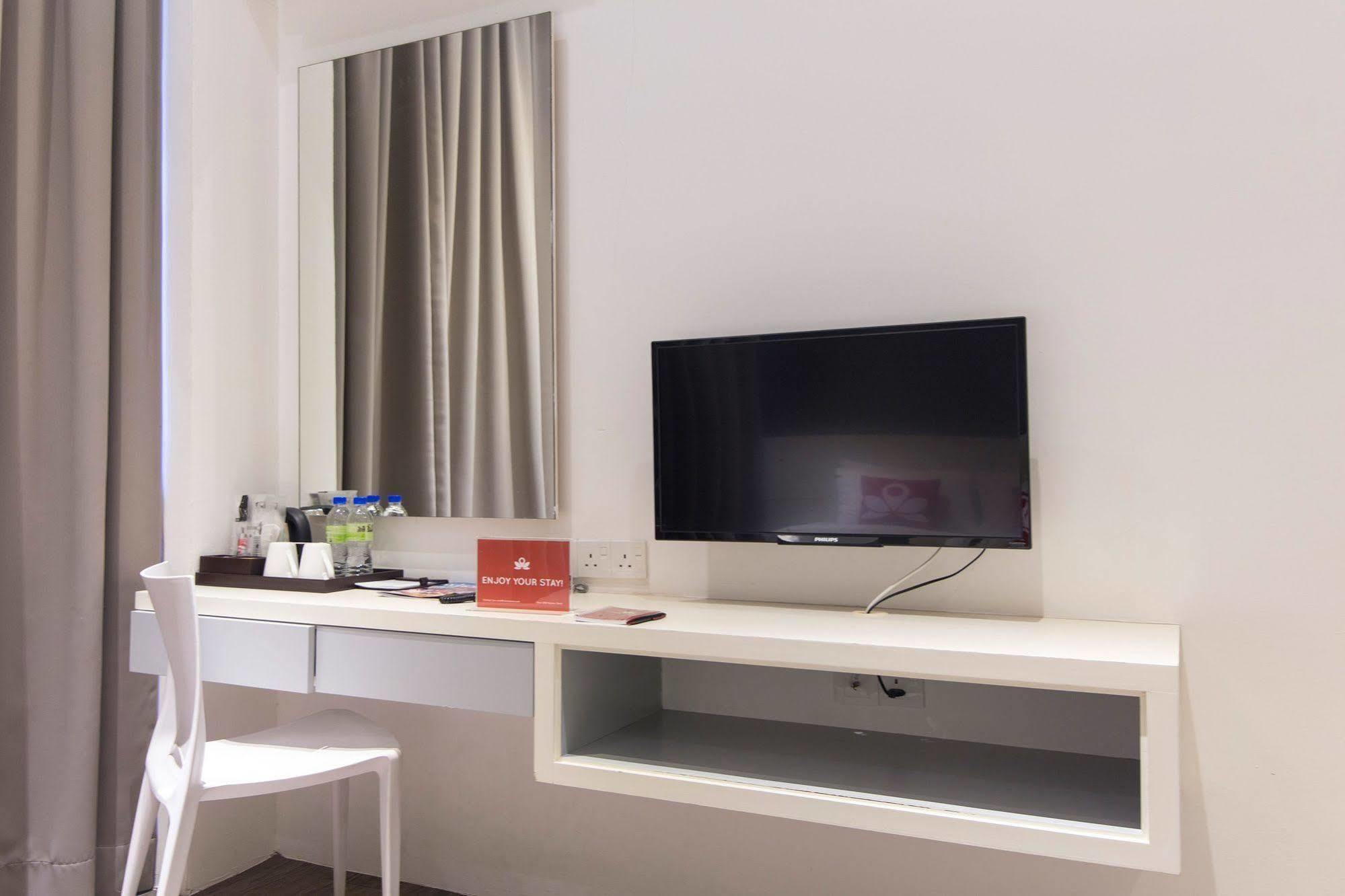 Zen Rooms Macallum Τζωρτζ Τάουν Εξωτερικό φωτογραφία