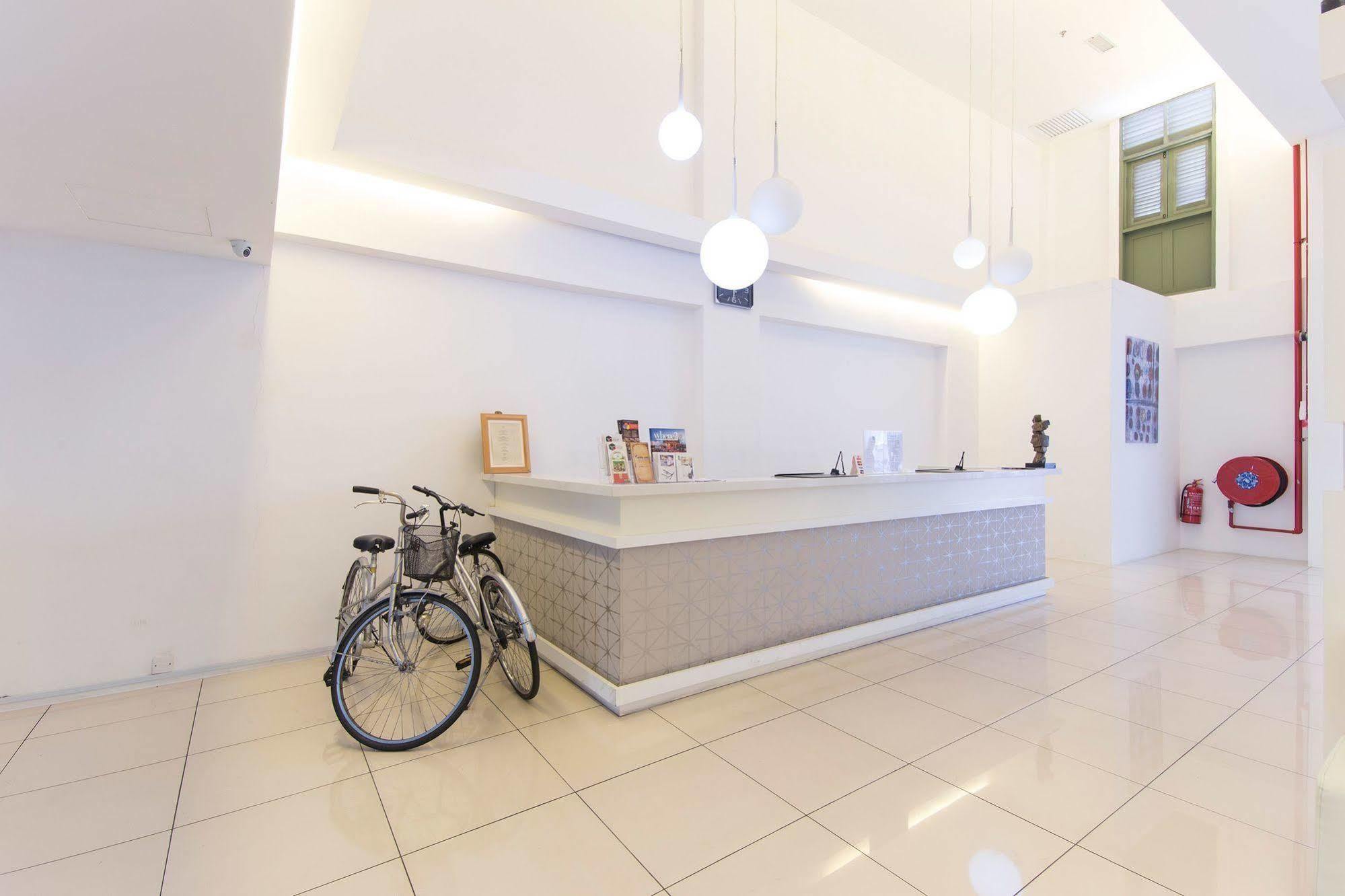 Zen Rooms Macallum Τζωρτζ Τάουν Εξωτερικό φωτογραφία