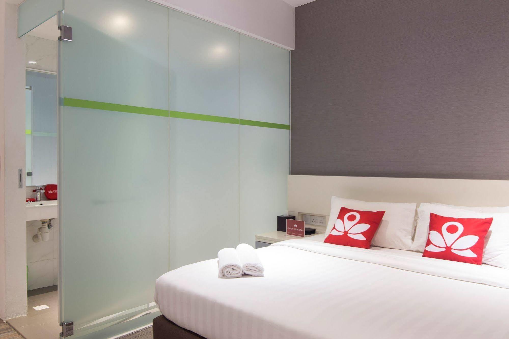 Zen Rooms Macallum Τζωρτζ Τάουν Εξωτερικό φωτογραφία